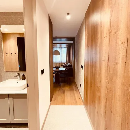 206 Apartment